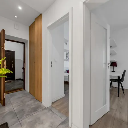 Apartment Franciszkanska 12 By Homeprime Warsaw